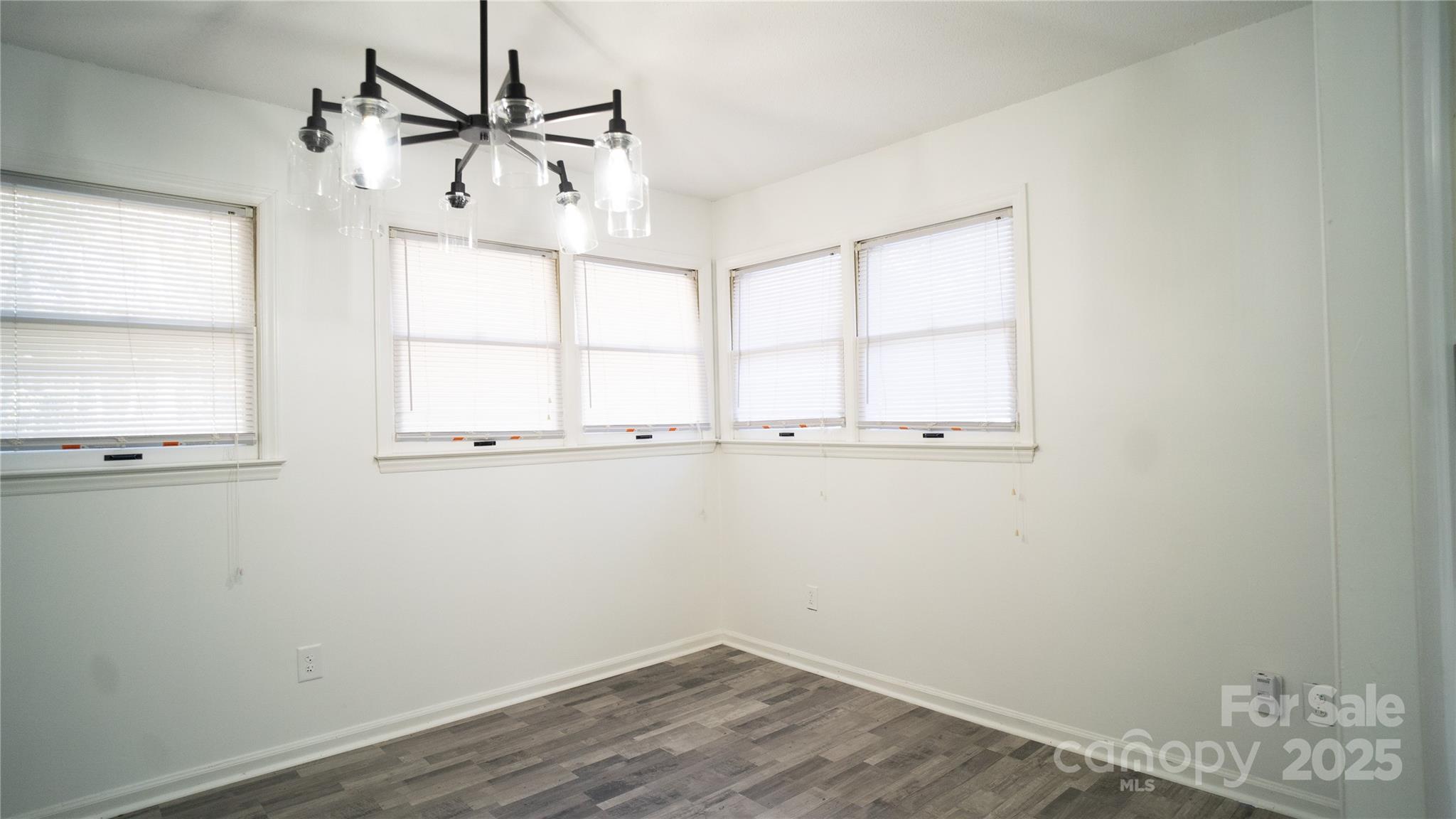 3916 David Cox Road Charlotte, NC 28269 - Photo 8 of 27