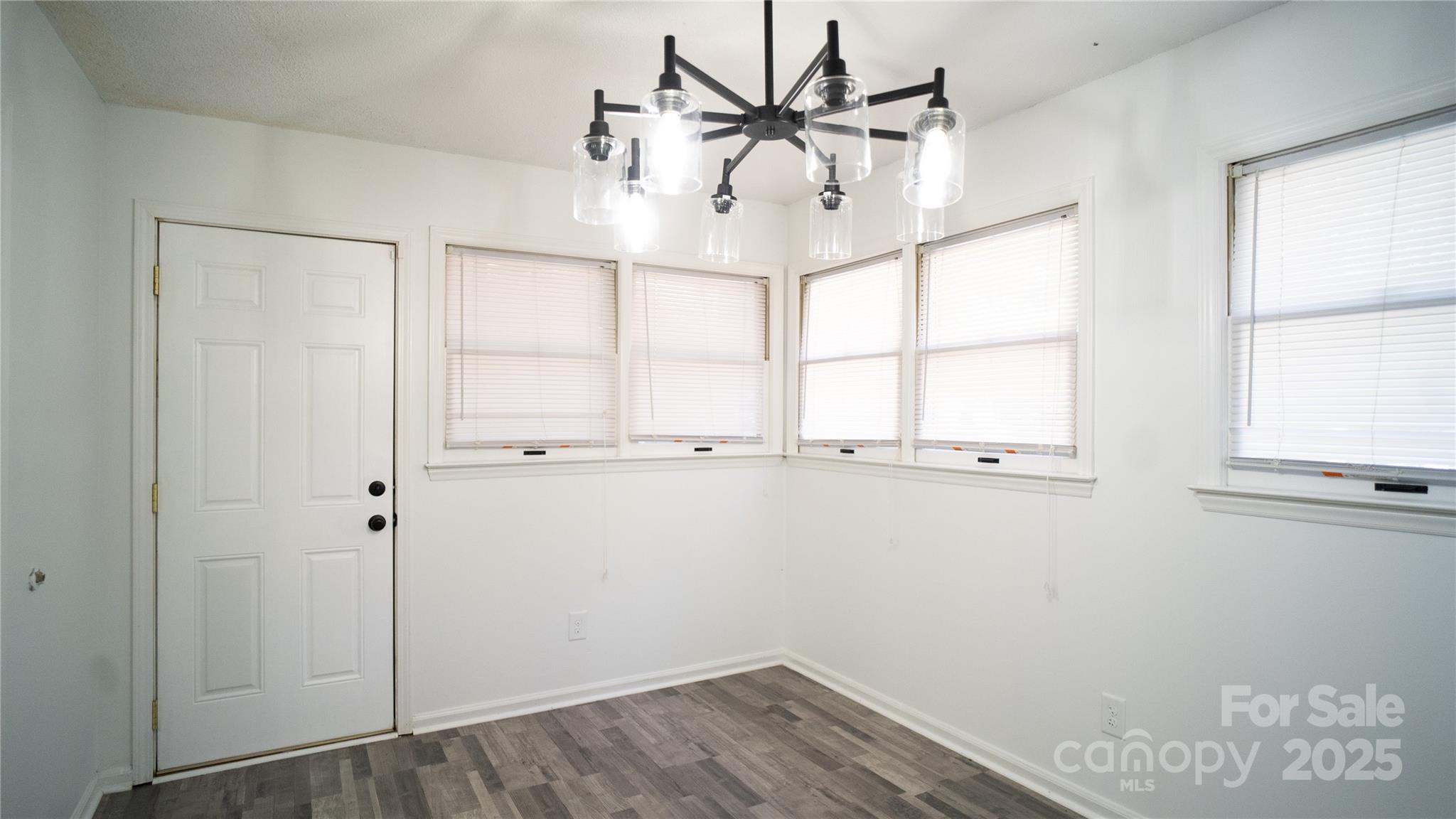 3916 David Cox Road Charlotte, NC 28269 - Photo 9 of 27