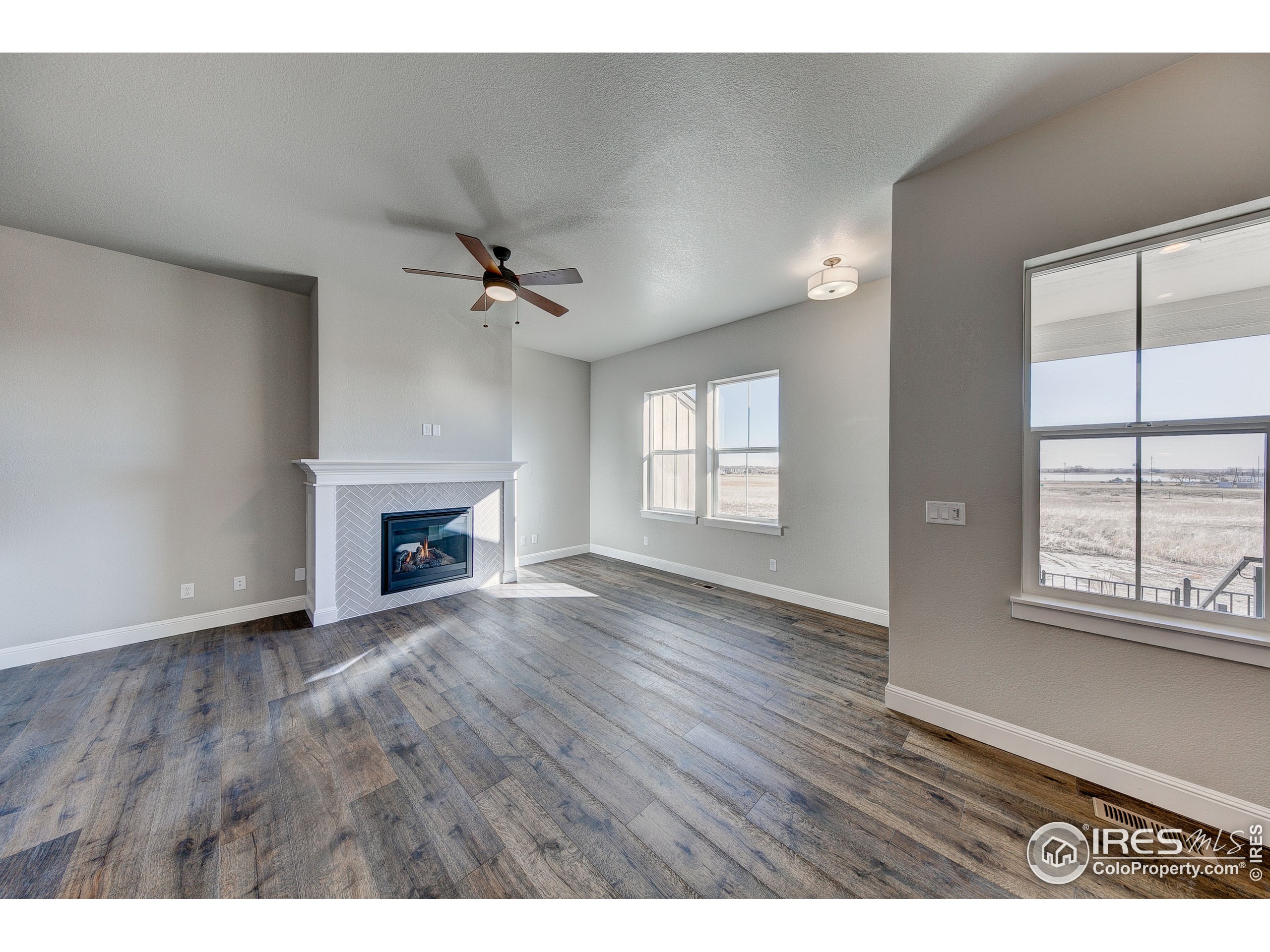 2690 Prairie Flax Street Berthoud, CO 80513 - Photo 2 of 22