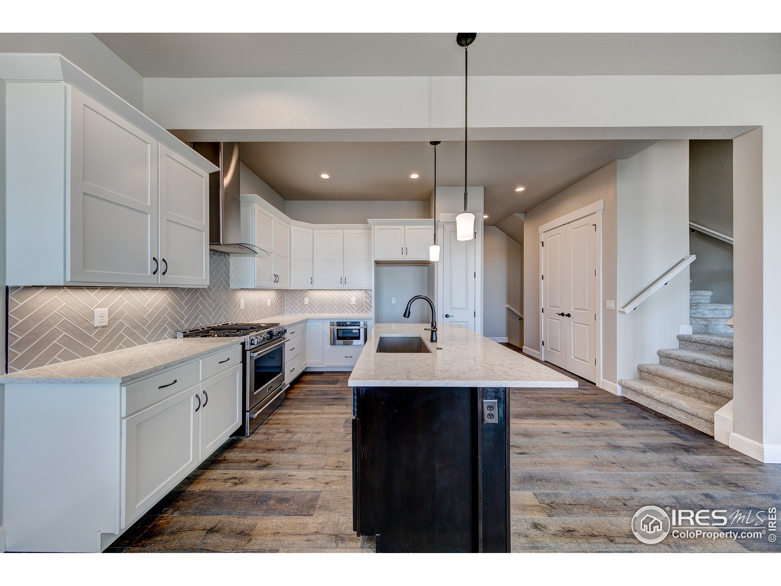 2690 Prairie Flax Street Berthoud, CO 80513 - Photo 8 of 22