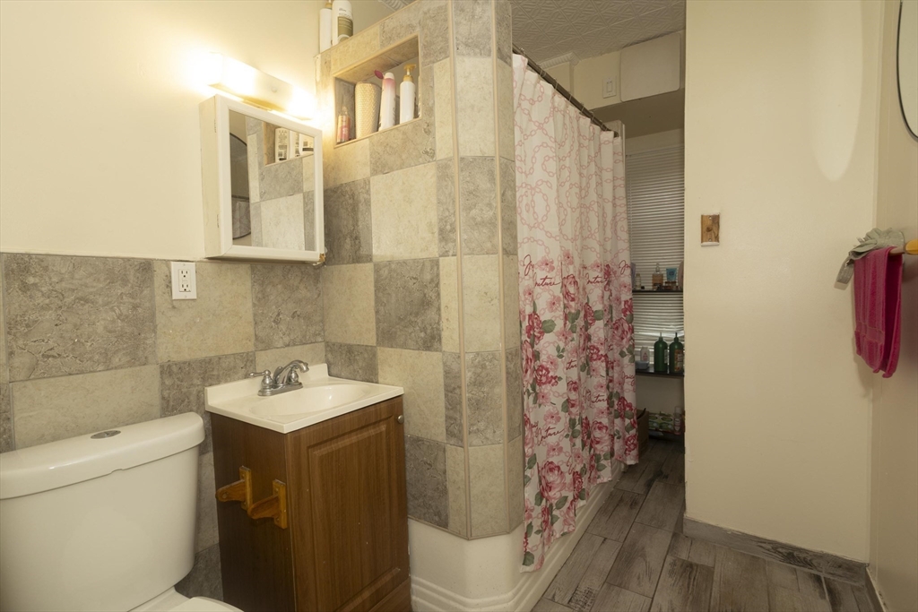 10 Monroe Street Springfield, MA 01109 - Photo 25 of 36
