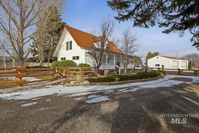 $597,500 | 3384 North 4500 East, Murtaugh, ID 83344