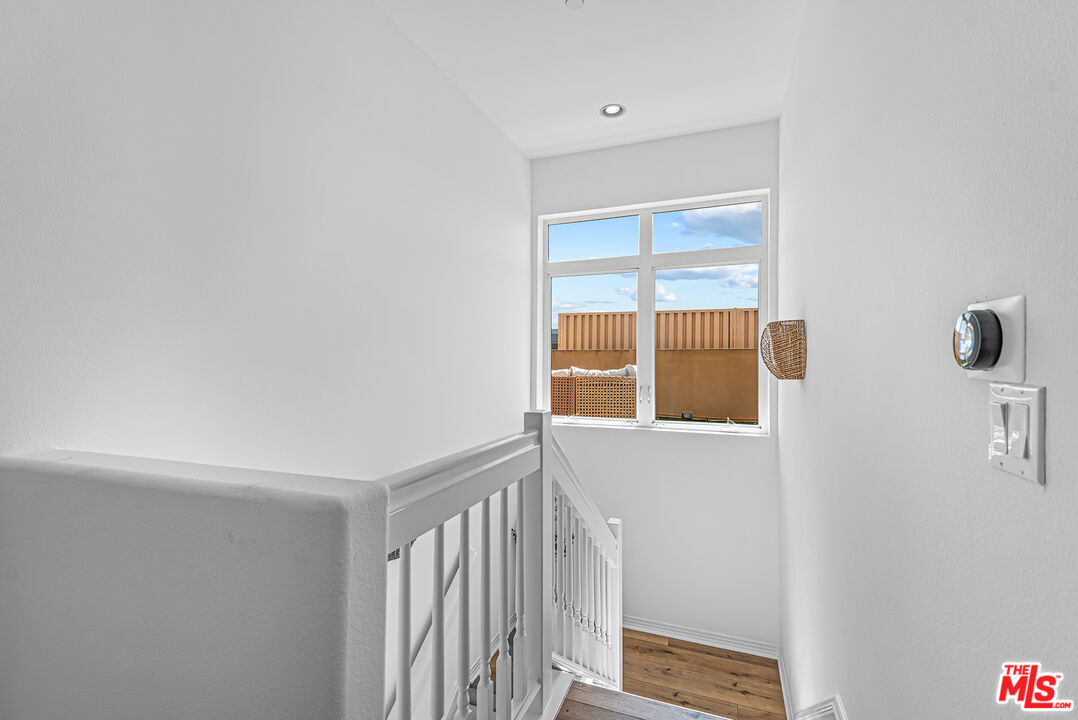 4050 Glencoe Avenue, Unit 414 Marina del Rey, CA 90292 - Photo 15 of 31