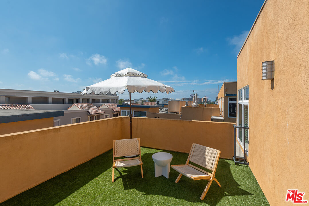 4050 Glencoe Avenue, Unit 414 Marina del Rey, CA 90292 - Photo 22 of 31