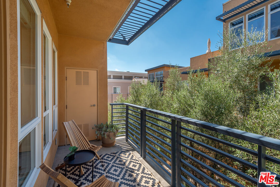 4050 Glencoe Avenue, Unit 414 Marina del Rey, CA 90292 - Photo 10 of 31 a view of balcony with furniture