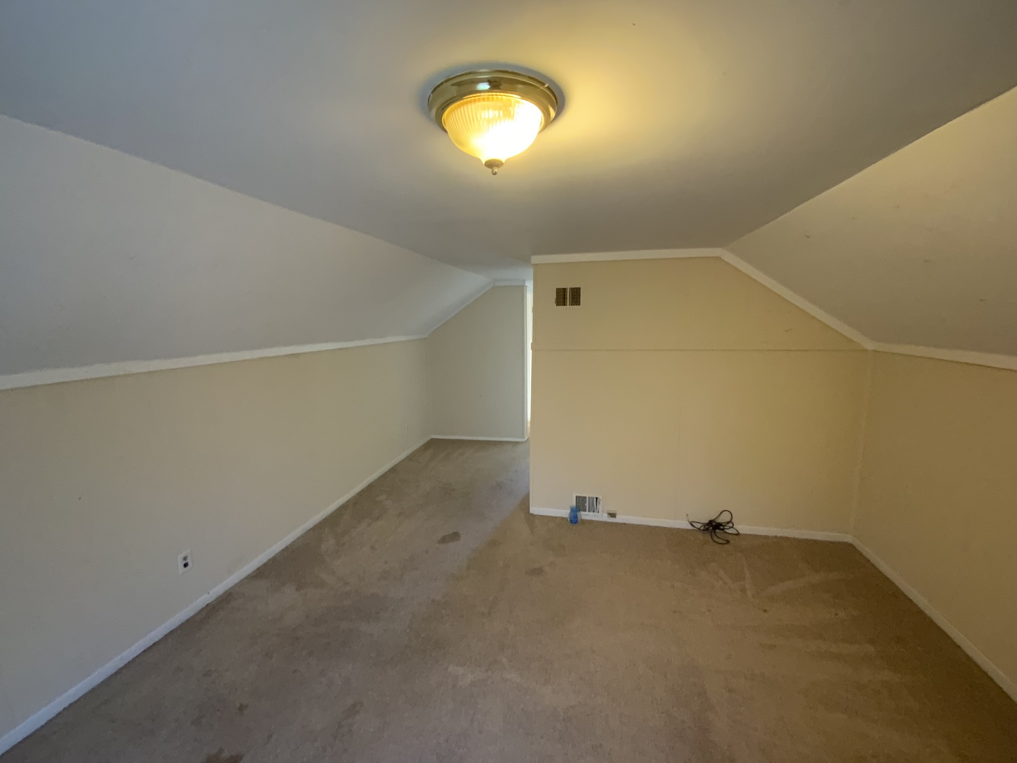 321 West Joe Orr Road Chicago Heights, IL 60411 - Photo 11 of 36 an empty room with a fan and windows
