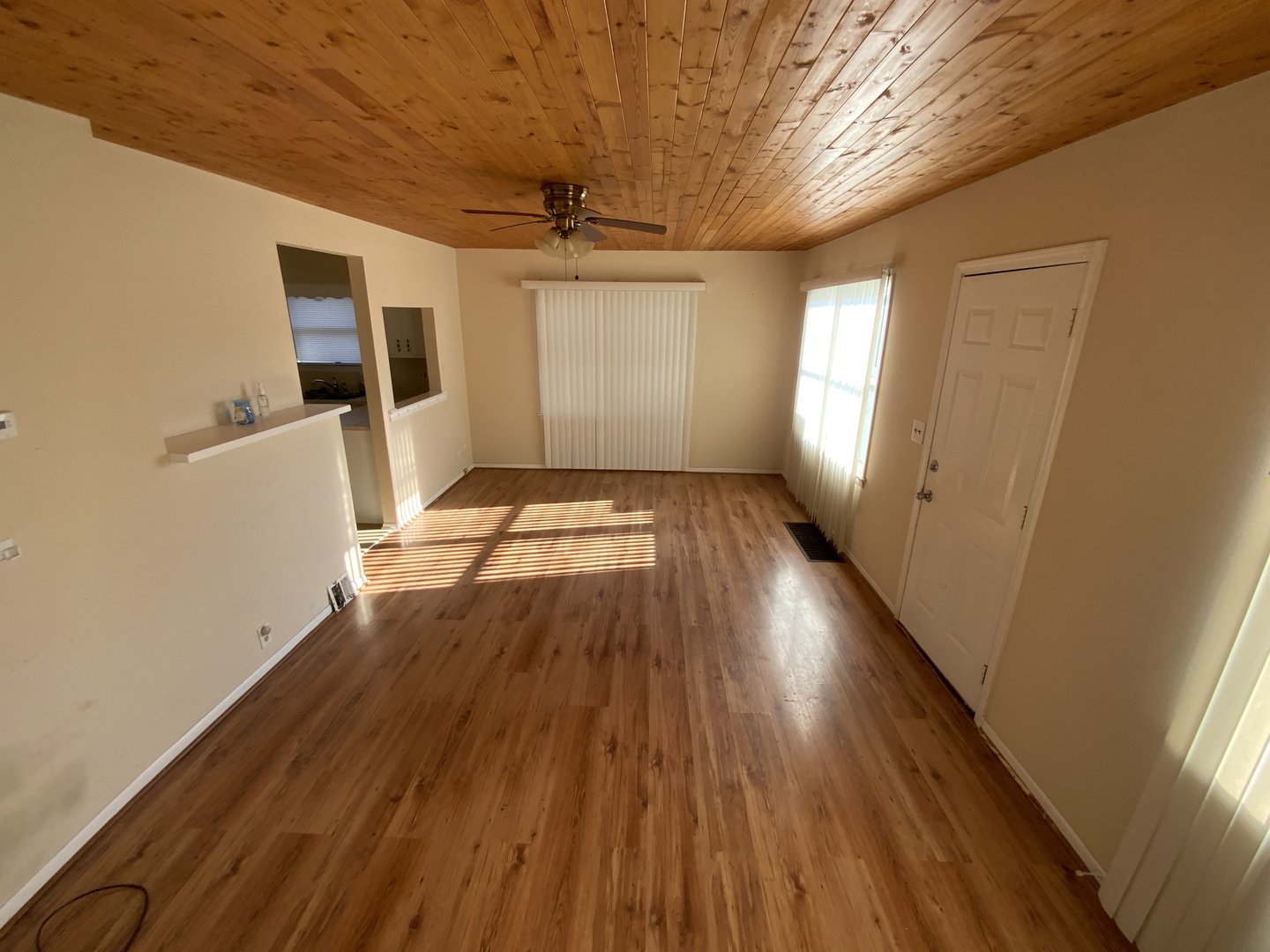 321 West Joe Orr Road Chicago Heights, IL 60411 - Photo 2 of 36 a view of entryway with wooden floor