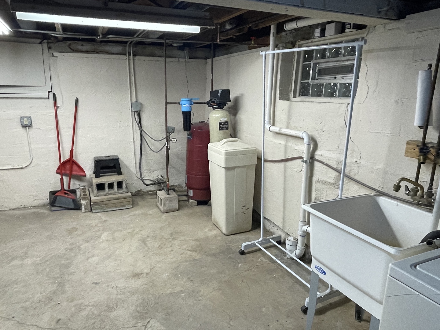 321 West Joe Orr Road Chicago Heights, IL 60411 - Photo 26 of 36 a view of a room with gym equipment
