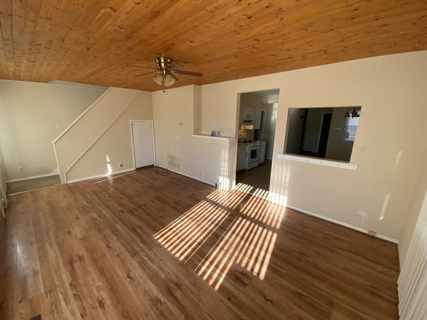 321 West Joe Orr Road Chicago Heights, IL 60411 - Photo 4 of 36 a view of a livingroom with wooden floor