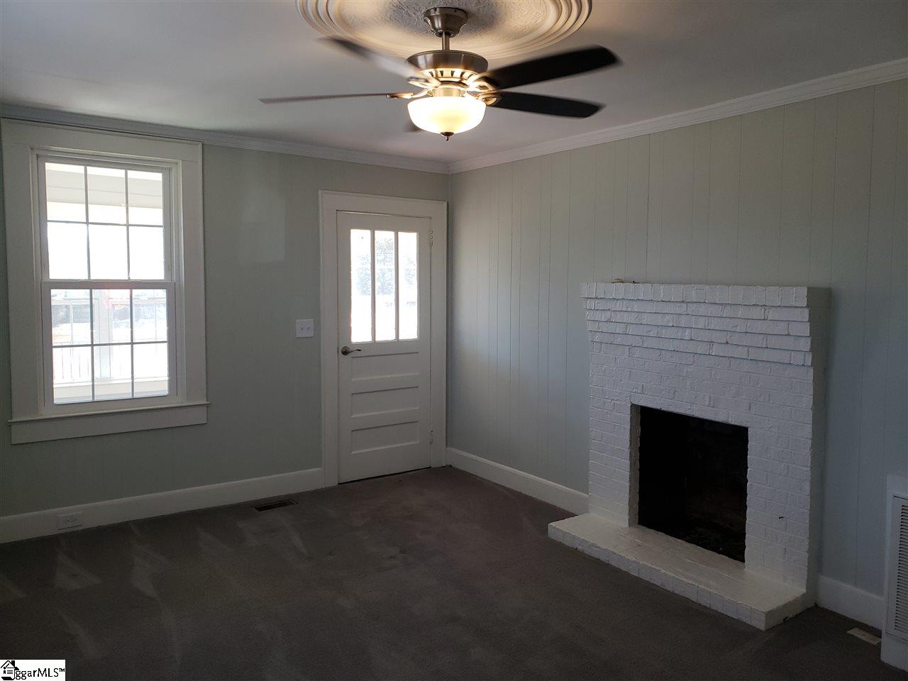 4496 Old Easley Bridge Road Easley, SC 29642 - Photo 5 of 13 Gallery Image 5