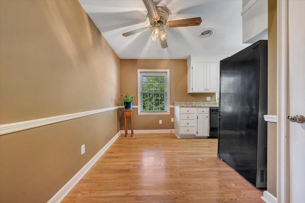 3123 Harmony Road Roanoke, VA 24018 - Photo 14 of 39 Eat-in-Kitchen