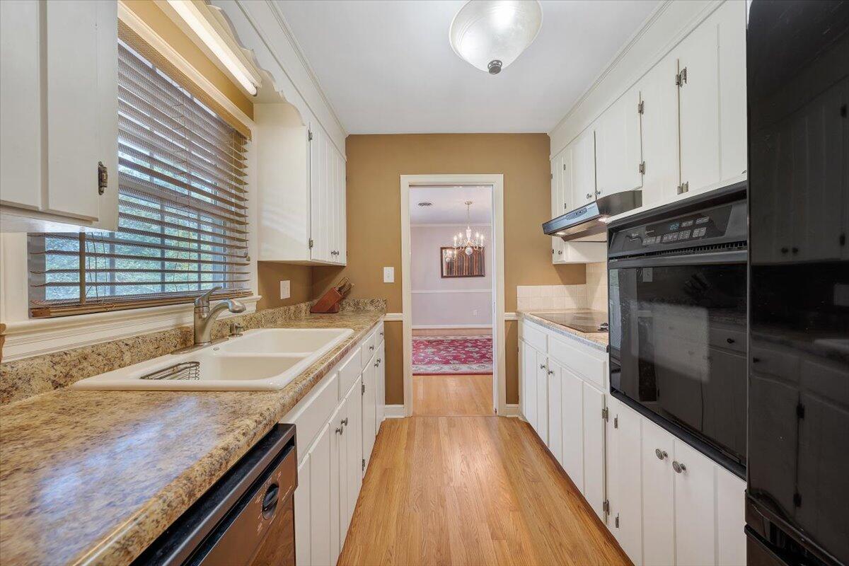 3123 Harmony Road Roanoke, VA 24018 - Photo 16 of 39 Eat-in-Kitchen