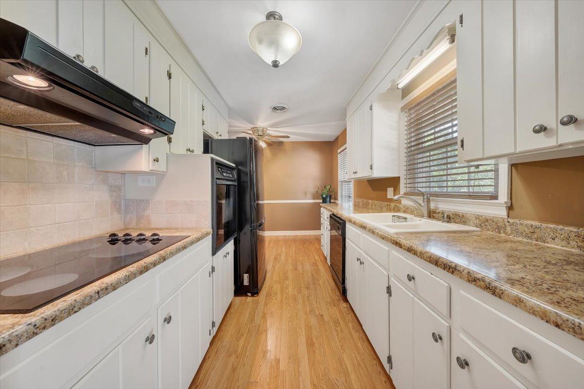 3123 Harmony Road Roanoke, VA 24018 - Photo 17 of 39 Eat-in-Kitchen