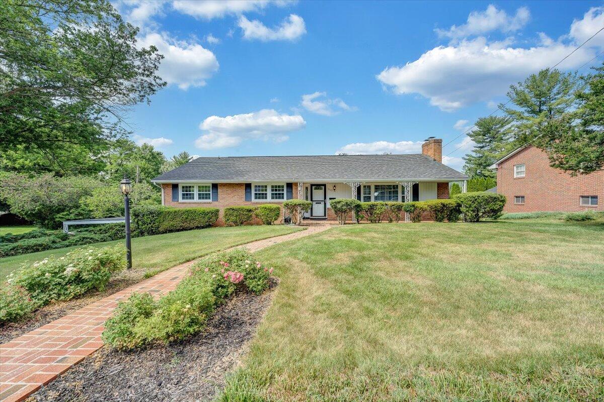 3123 Harmony Road Roanoke, VA 24018 - Photo 3 of 39 SW Roanoke County