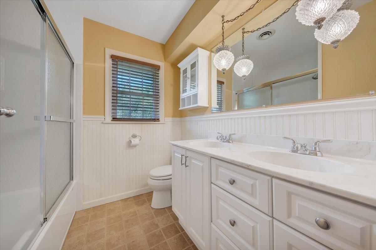 3123 Harmony Road Roanoke, VA 24018 - Photo 26 of 39 Bath
