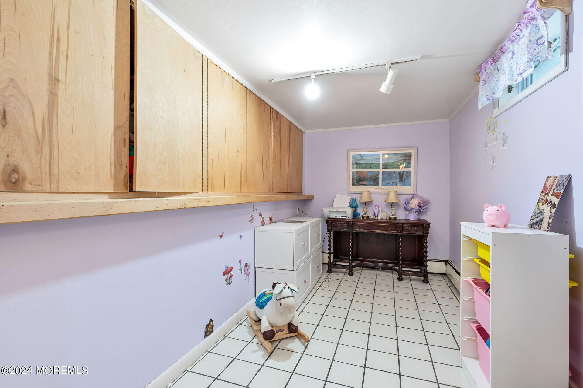 148 Van Brackle Road Aberdeen, NJ 07747 - Photo 21 of 37 020-1920x1280-photo
