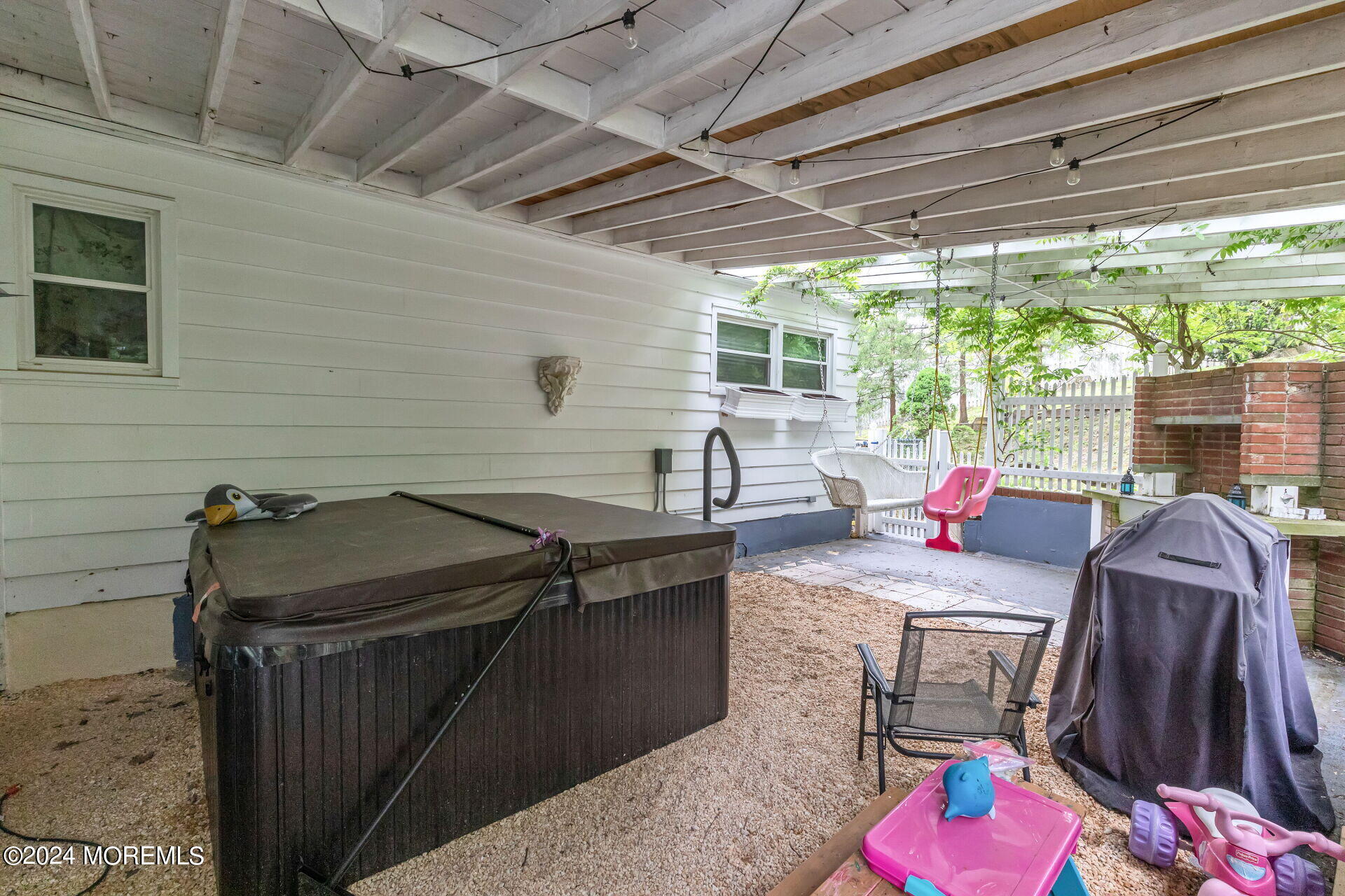 148 Van Brackle Road Aberdeen, NJ 07747 - Photo 28 of 37 028-1920x1280-photo