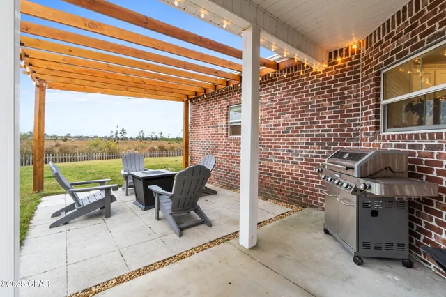 $2,500 | 4419 Conifer Lane, Panama City, FL 32404