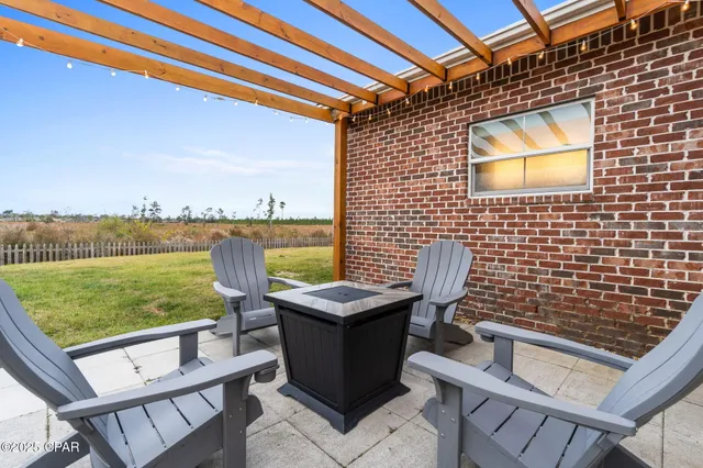 $2,500 | 4419 Conifer Lane, Panama City, FL 32404