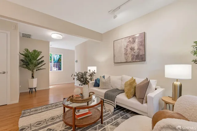 $1,395,000 | 1028 55th Street, Oakland, CA 94608