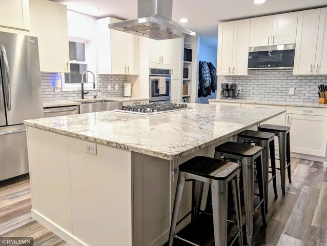 $479,900 | 20596 Akley Drive, Sauk Centre, MN 56378