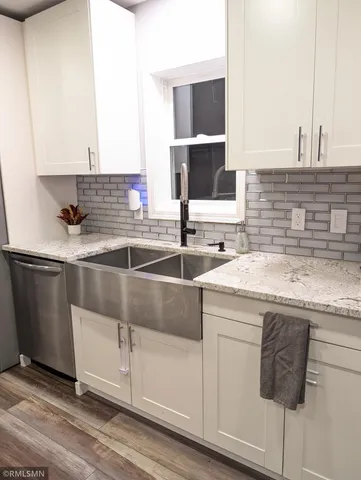 $479,900 | 20596 Akley Drive, Sauk Centre, MN 56378