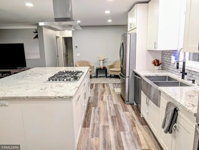 $479,900 | 20596 Akley Drive, Sauk Centre, MN 56378