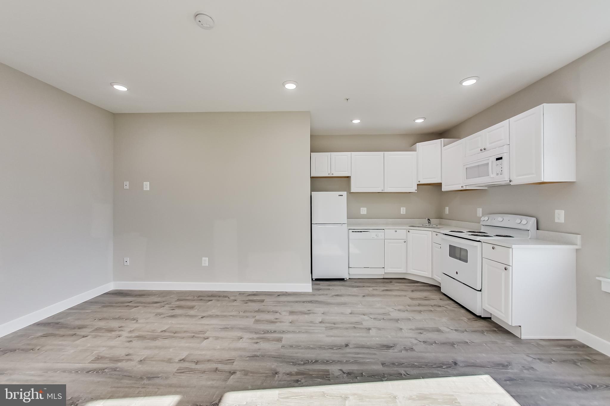 Kitchen & Living Room