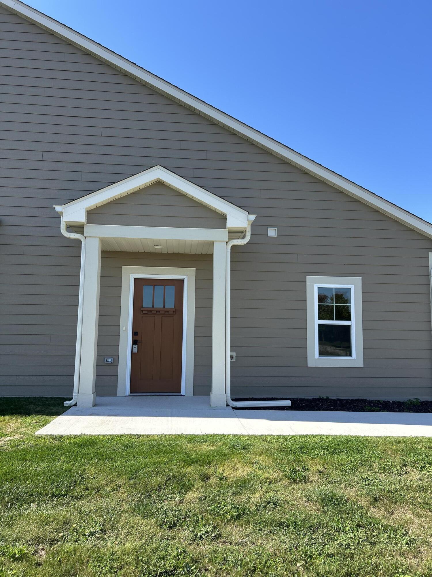 529 Fire Fly Trail, Unit 2 Hartford, WI 53027 - Photo 3 of 50 Zero Entryway into Condo