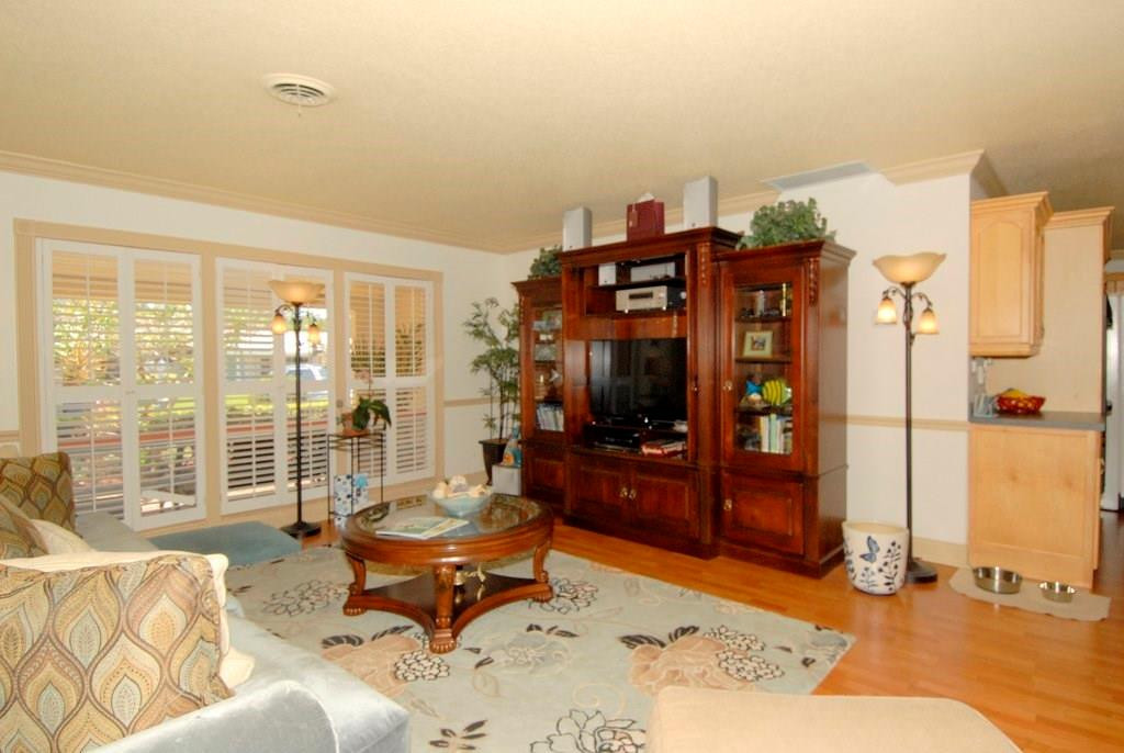2631 Northeast 50th Street Lighthouse Point, FL 33064 - Photo 11 of 25 Photo 11