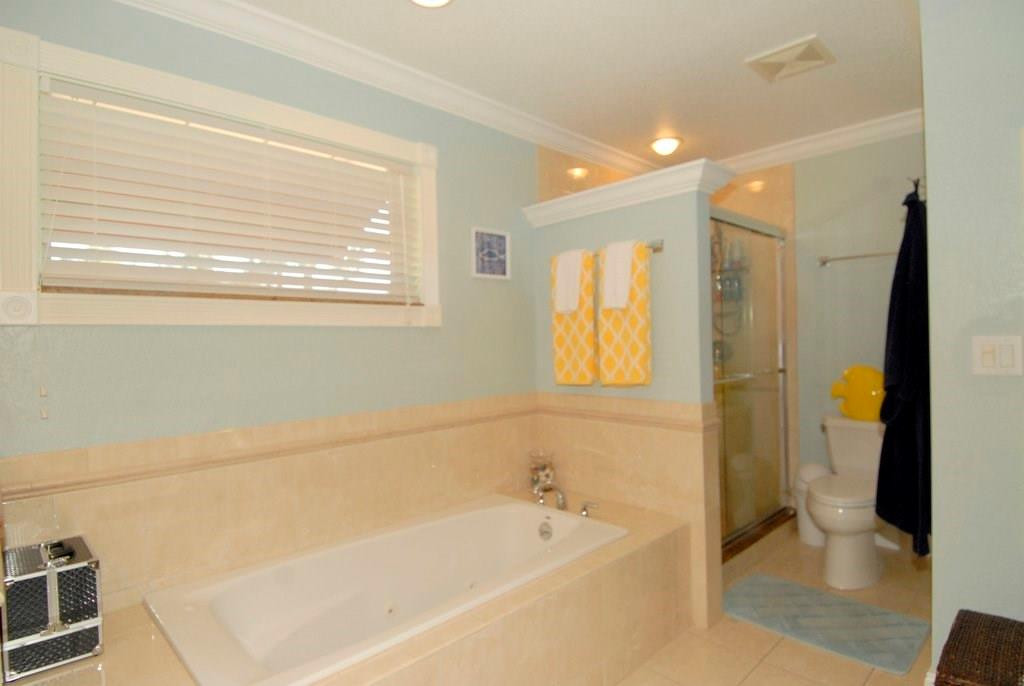 2631 Northeast 50th Street Lighthouse Point, FL 33064 - Photo 21 of 25 Photo 21