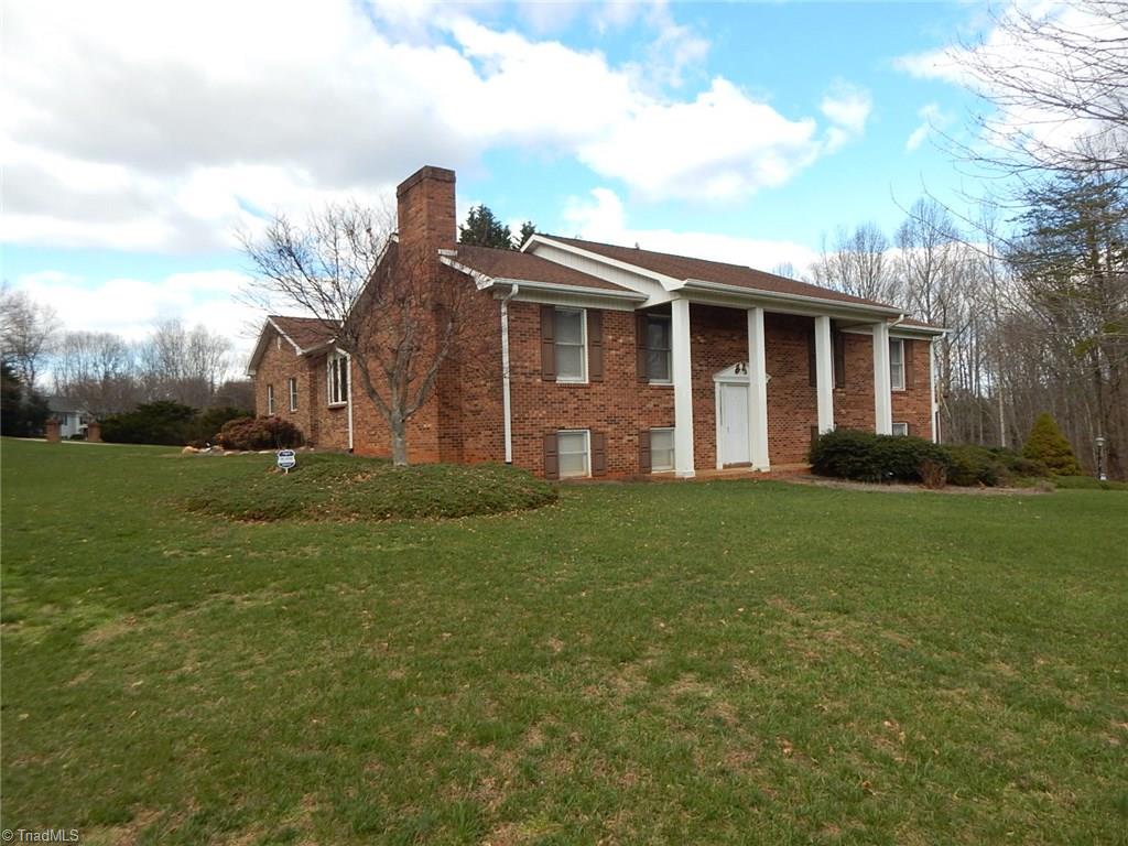 421 Golf Course Road Pilot Mountain, NC 27041 - Photo 1 of 25 Gallery Image 1