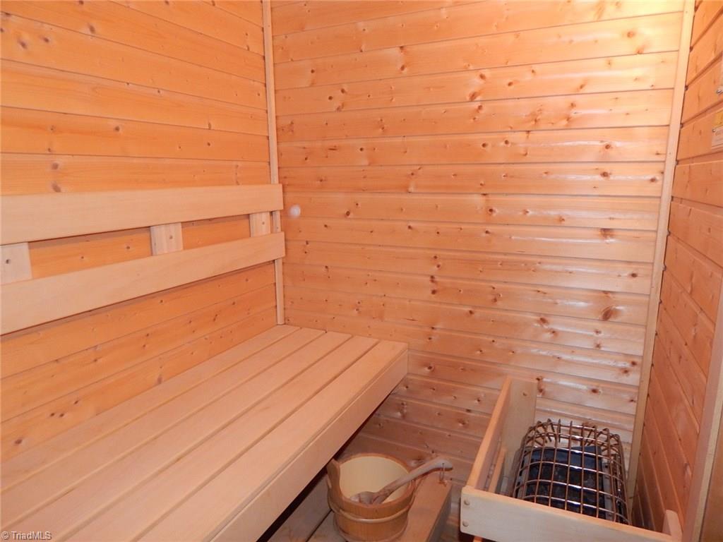 421 Golf Course Road Pilot Mountain, NC 27041 - Photo 11 of 25 Gallery Image 11