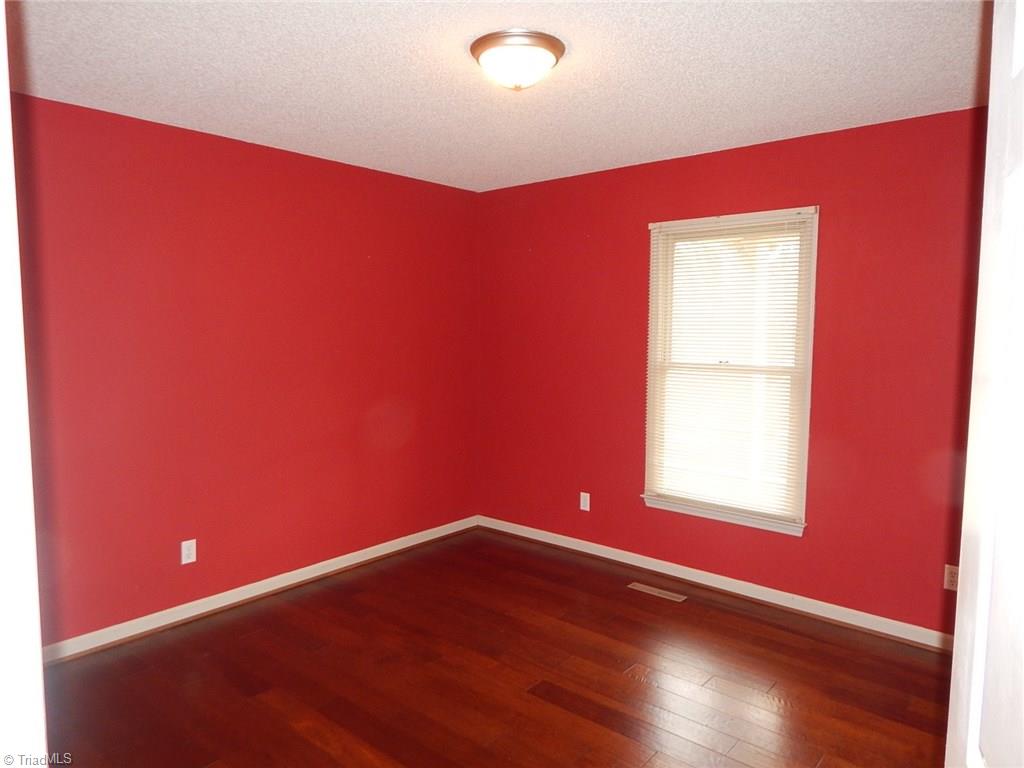 421 Golf Course Road Pilot Mountain, NC 27041 - Photo 15 of 25 Gallery Image 15