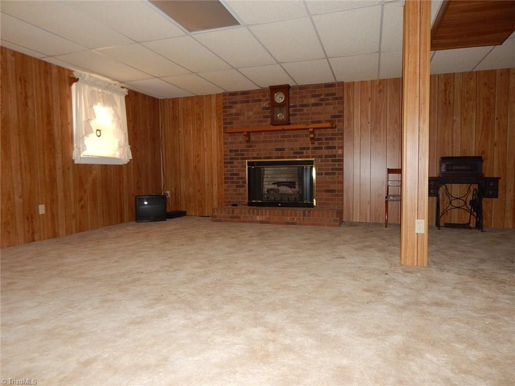421 Golf Course Road Pilot Mountain, NC 27041 - Photo 19 of 25 Gallery Image 19