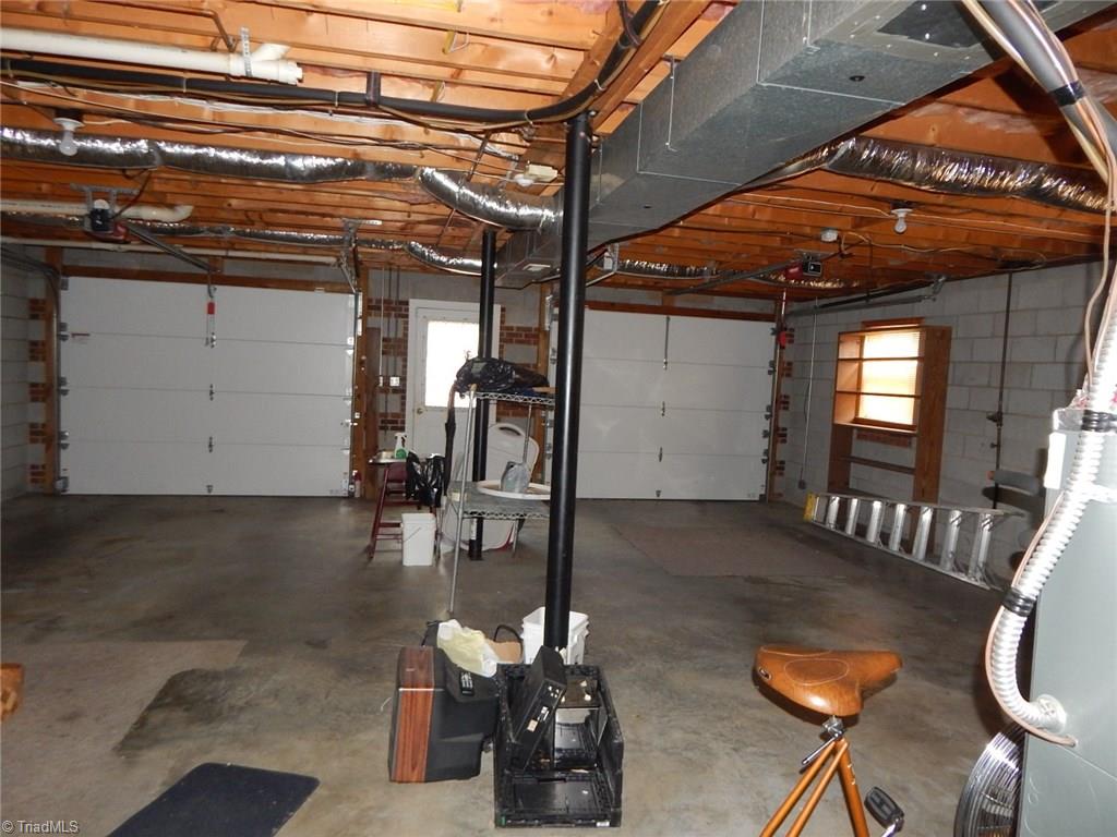 421 Golf Course Road Pilot Mountain, NC 27041 - Photo 21 of 25 Gallery Image 21