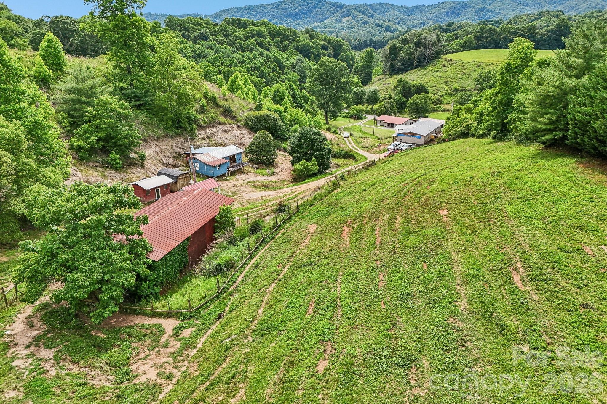 400 Morgan Branch Road Marshall, NC 28753 - Photo 28 of 38
