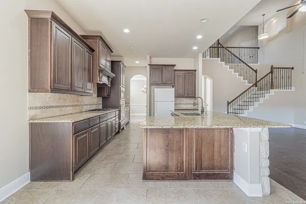 $3,500 | 2426 Cortona Mist, San Antonio, TX 78260