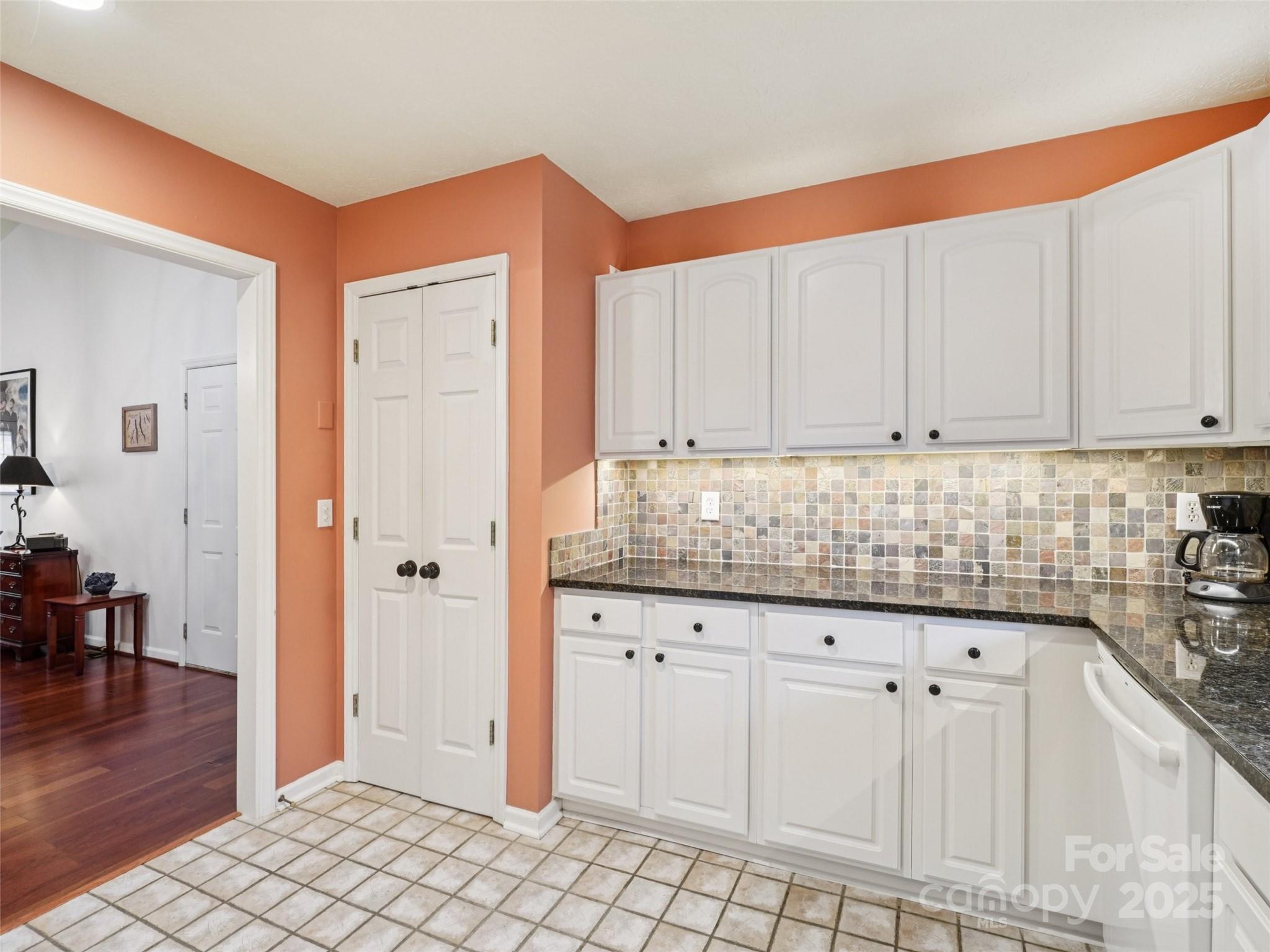 645 High Quarry Road Hendersonville, NC 28791 - Photo 13 of 30 Gallery Image 13