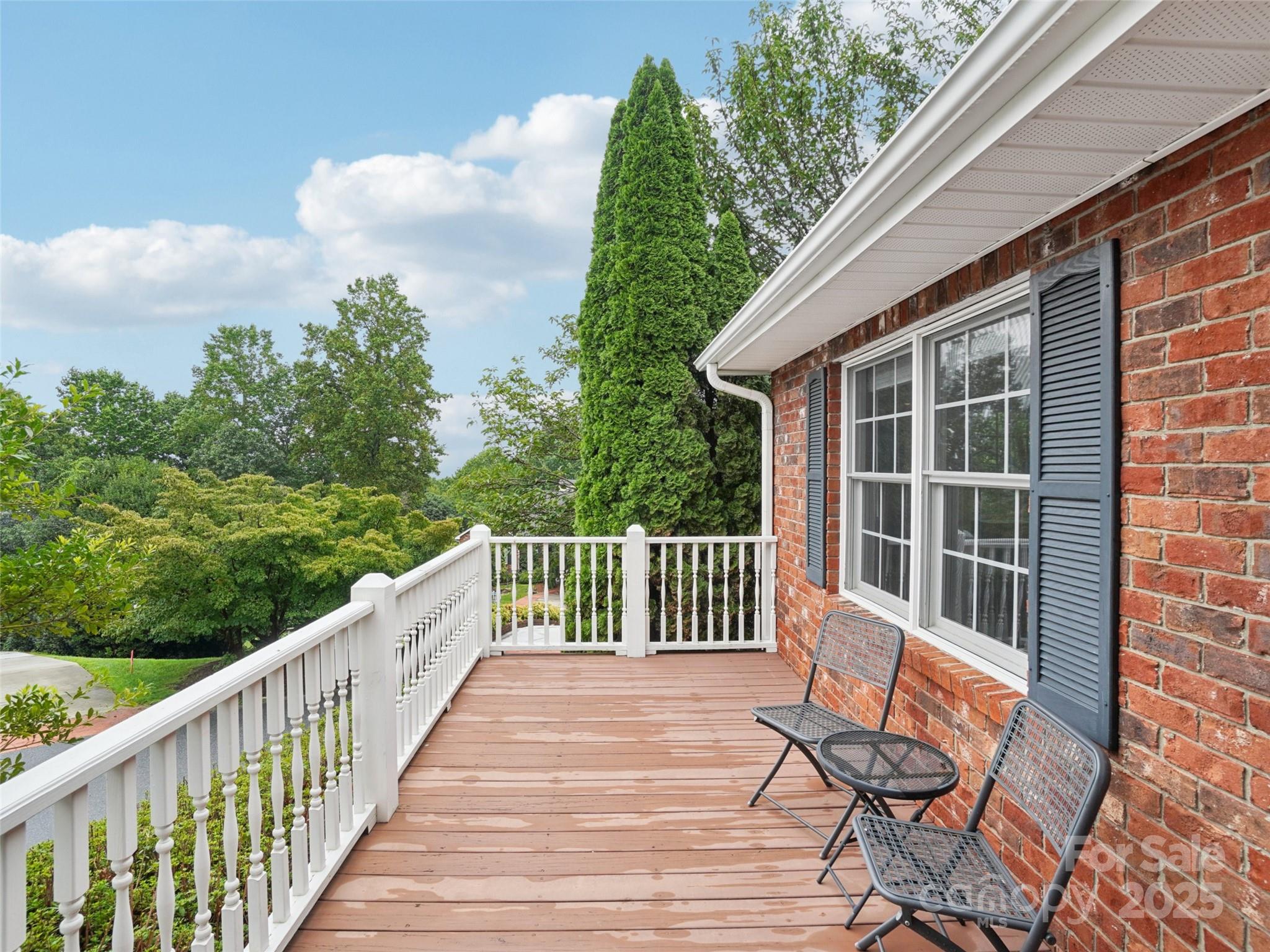 645 High Quarry Road Hendersonville, NC 28791 - Photo 3 of 30 Gallery Image 3