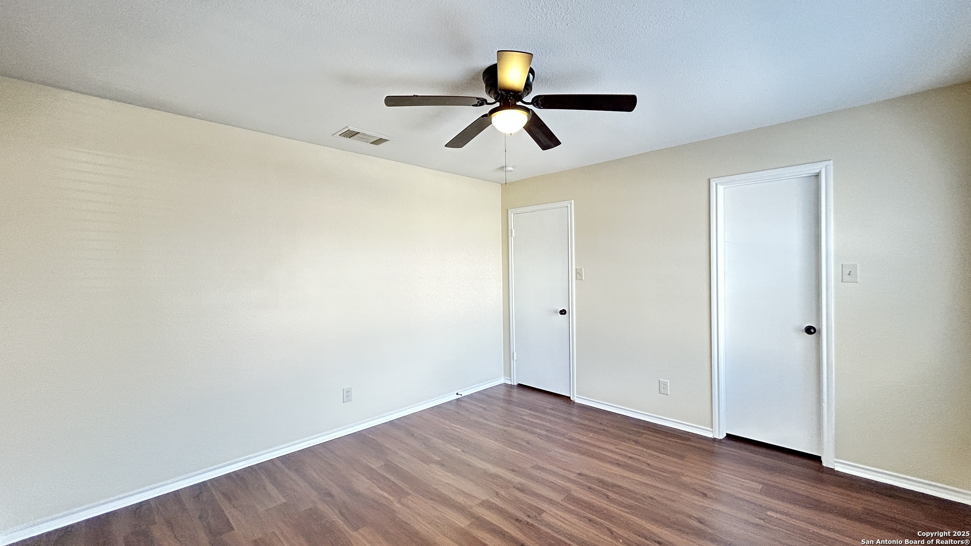 8018 Chestnut Gate Lane Converse, TX 78109 - Photo 26 of 38 wooden floor in an empty room