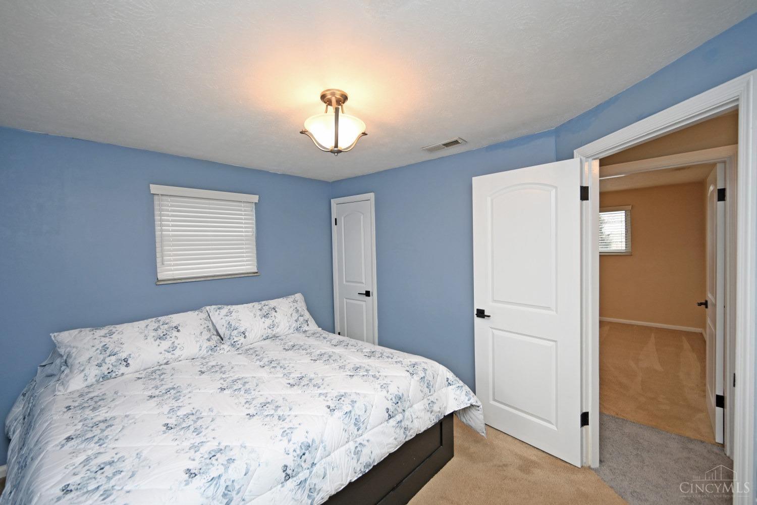8950 Butler Warren Road Mason, OH 45040 - Photo 18 of 37 Gallery Image 18