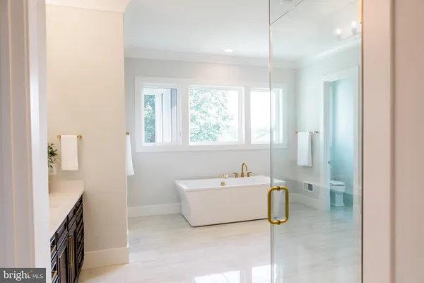 $2,919,000 | 10021 Glenmere Road, Fairfax, VA 22032