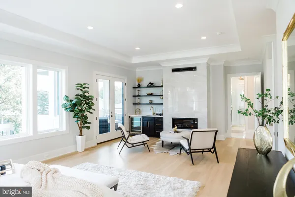 $2,919,000 | 10021 Glenmere Road, Fairfax, VA 22032