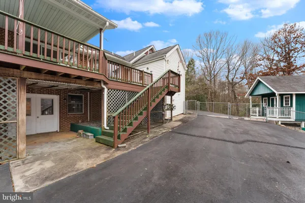 $560,000 | 1167 Covered Bridge Drive, Madison, VA 22727
