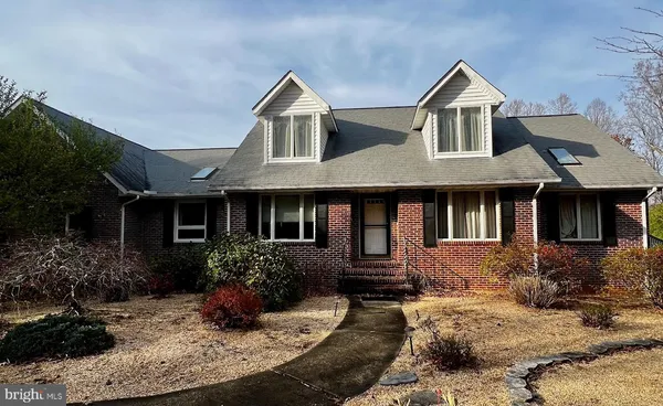 $560,000 | 1167 Covered Bridge Drive, Madison, VA 22727