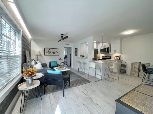$1,550 | 1855 Portsmouth Street, Unit 7D, Houston, TX 77098
