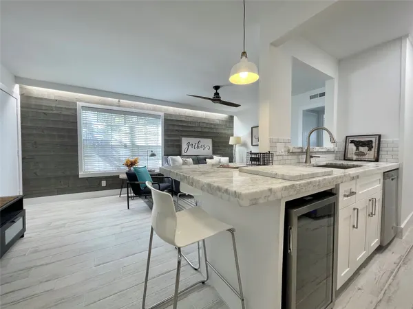 $1,550 | 1855 Portsmouth Street, Unit 7D, Houston, TX 77098