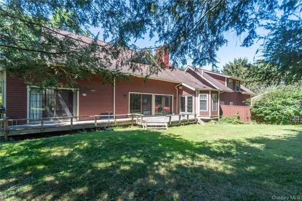 $765,000 | 1 Far Horizons Drive, Newburgh, NY 12550