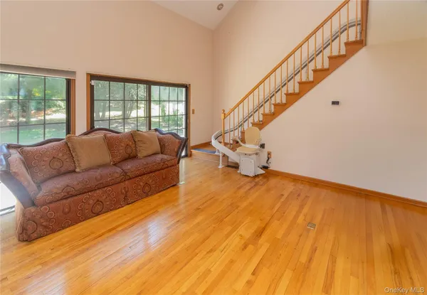 $765,000 | 1 Far Horizons Drive, Newburgh, NY 12550